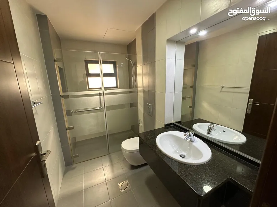 روف شبه مفروش للايجار في عبدون ( Property 41960 )-175034492