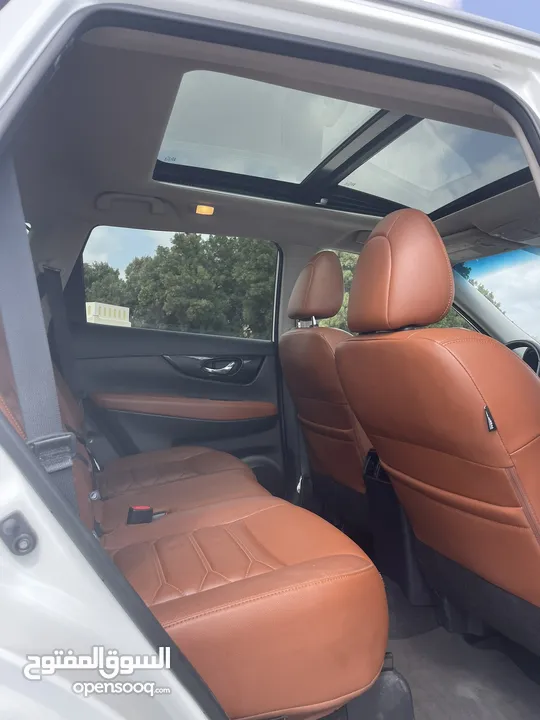 Nissan Rouge 2019 panorama