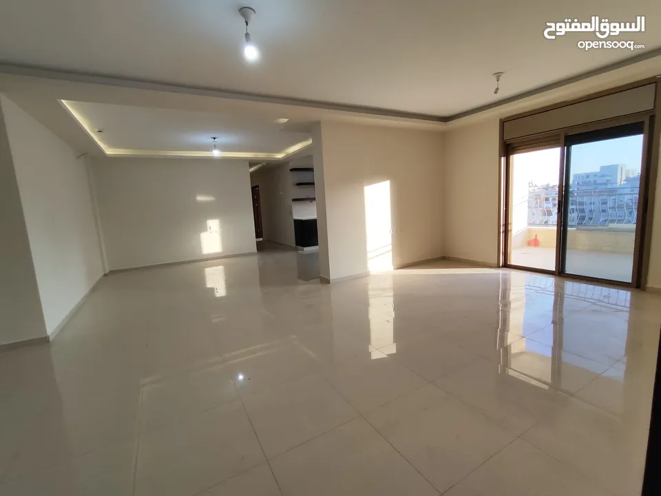 شقة غير مفروشة للايجار في الماصيون قرب مشفى رام الله