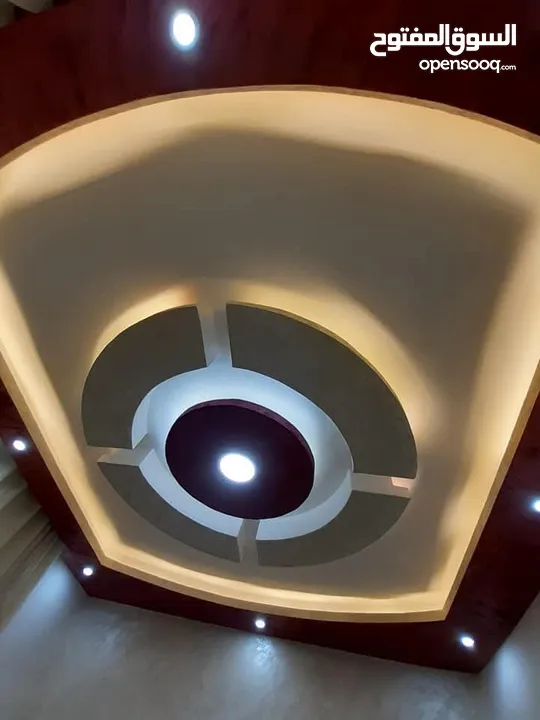 عمارة قابلة للاستثمار للبيع  بسعر مغري جدا..بداعي السفر مفصلة من اربع طوابق وروف سوبر سوبر ديلوكس