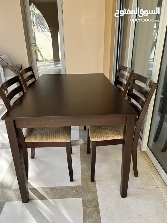 Dining Table with 4 Chairs