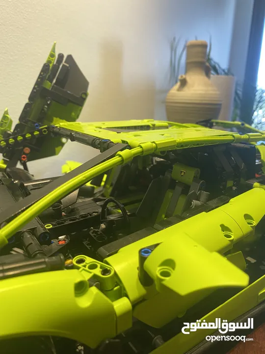 Lamborghini Sián FKP 37 1:8 Ferrari Daytona SP3 - High-Detail Technic-Style Construction Model