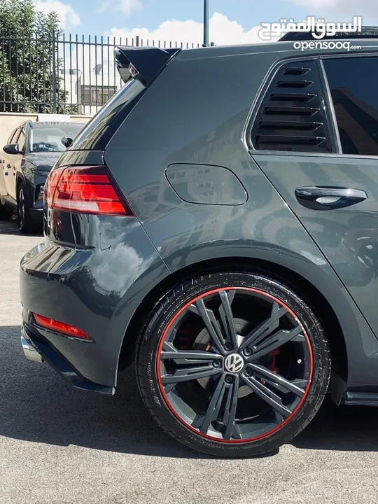 جولف Golf Tsi MK7.5 موديل 2018  بحالة الوكالة تسيير 2021  السيارة فللل اضافات