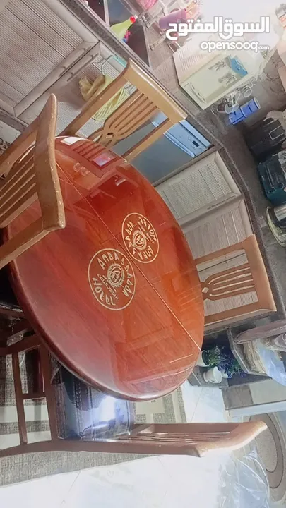 طاوله سفره مع اربع كراسي تفصيل ثقيل