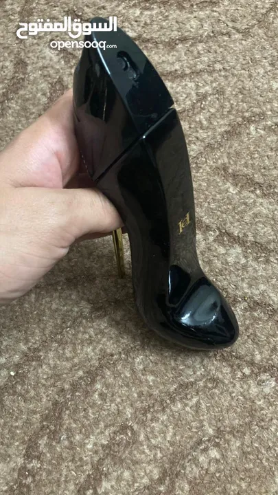 نشتري جميع انواع العطور الأصلية الفارغه بأفضل الأسعار بأدن الله اهم اشي يكونو اصليات ويكونو كميه ...