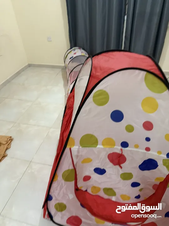 Kids pop up tent