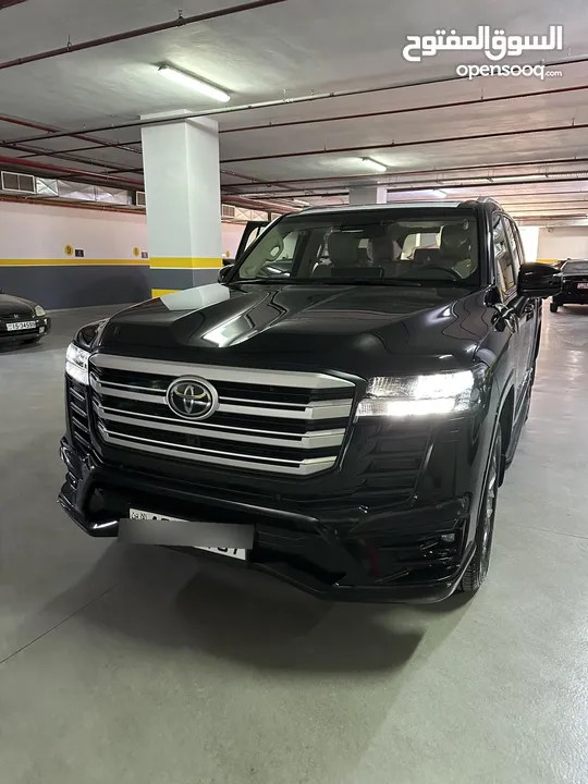 لاند كروز GXR 2024 TWIN TERBO كويت جديد زيرو فل اضافات اصلي 100% شاشات خلفيه خمس كاميرات للجادين فقط