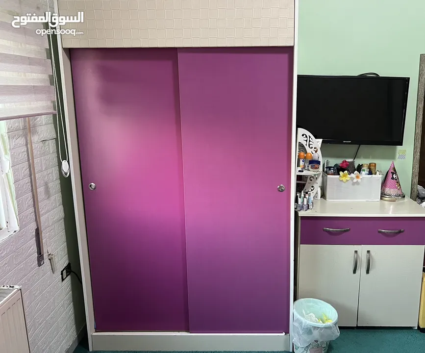 اثاث منزلي كامل بحالة جيدة جدا مستعمل