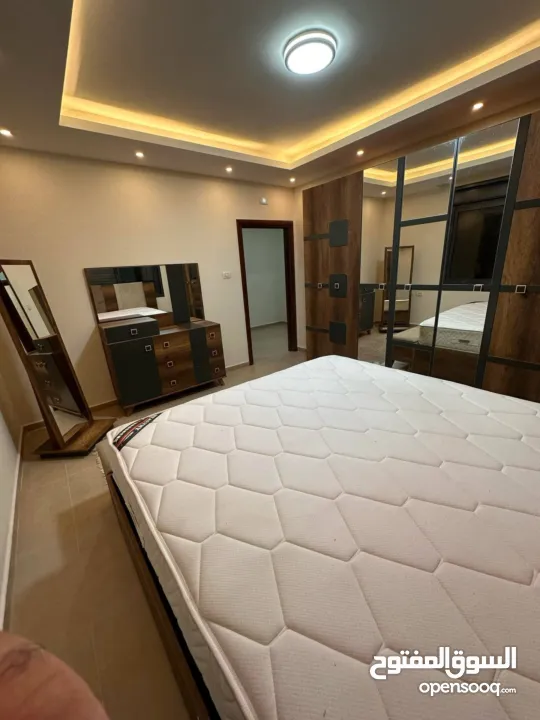 شقه فاخره للبيع في رام الله التحتا / بطن الهوى من المالك مباشره