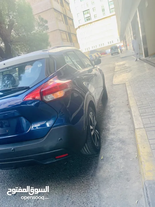 Nissan kicks 2020 Blue & Whate color  84 thousand miles drive only