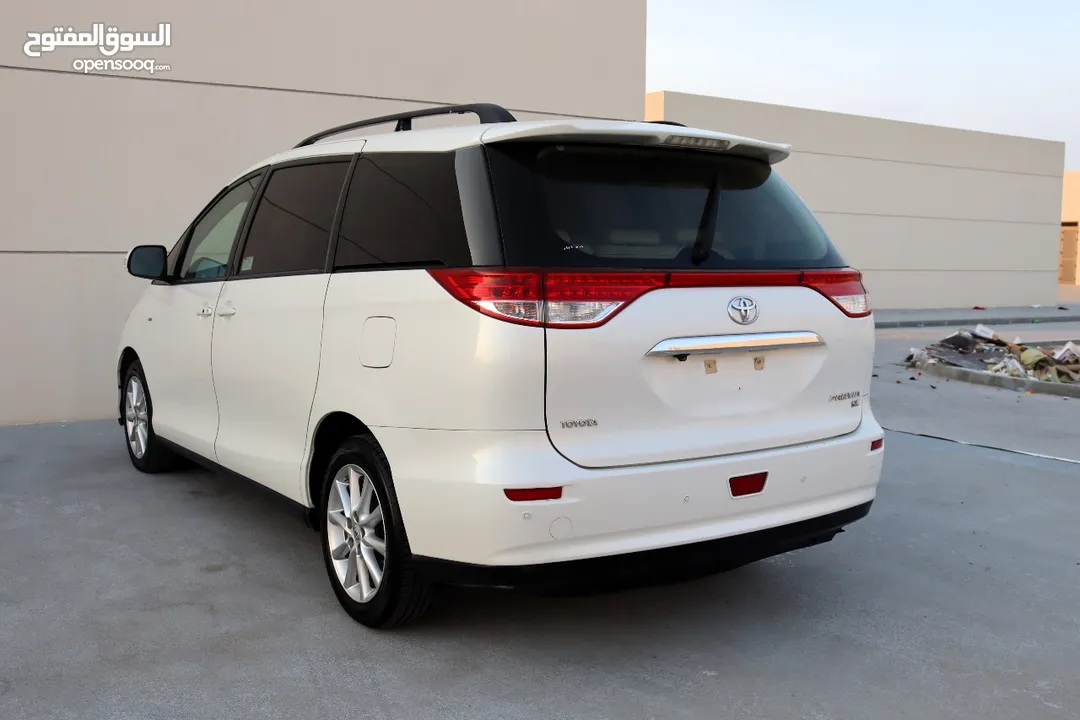 TOYOTA PREVIA 2018 GCC EXCELLENT CONDITION WITHOUT ACCIDENT