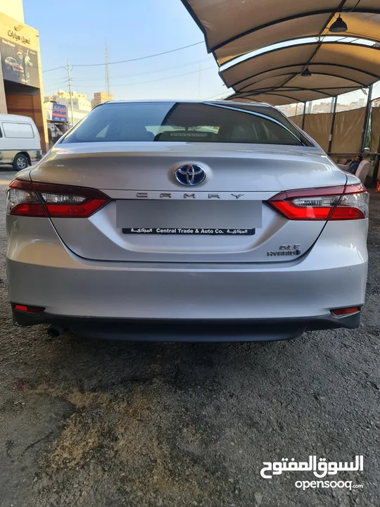 Toyota Camry GLE 2023 - تويوتا كامري 2023 للبيع