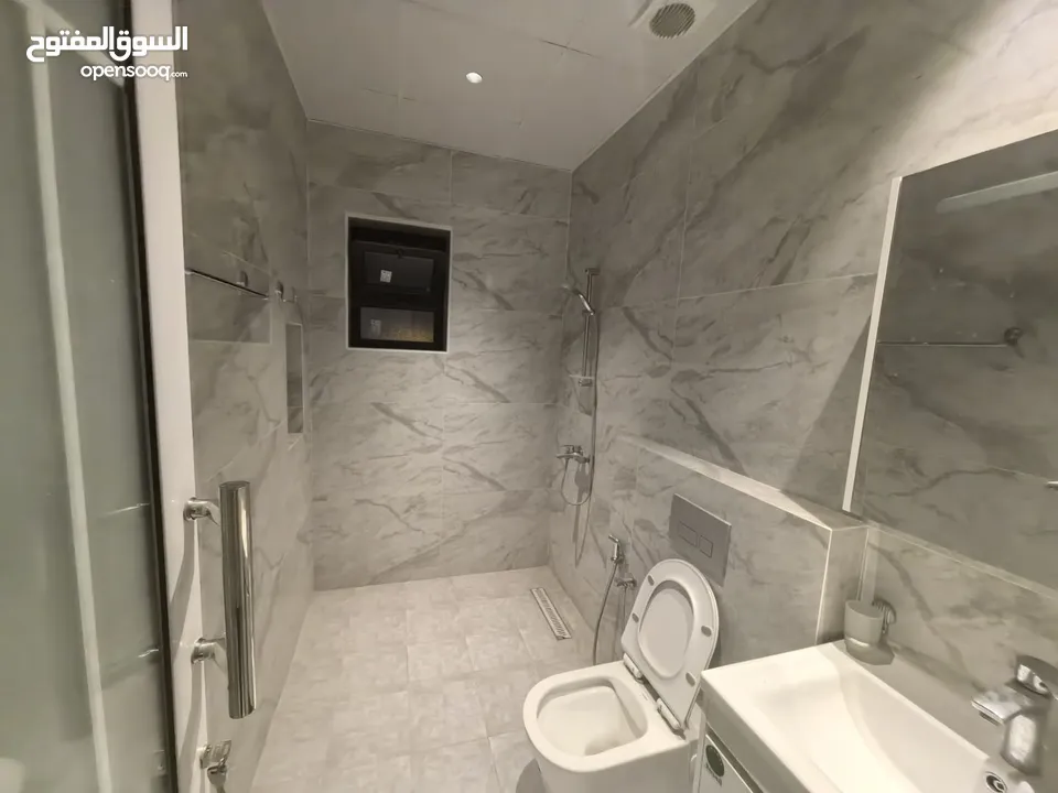 شقة سكنية راقية جدا للبيع اول ساكن