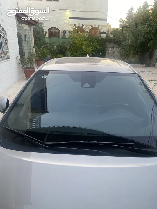 تويوتا chr 2019 كهربائية للبيع بحالة الوكالة