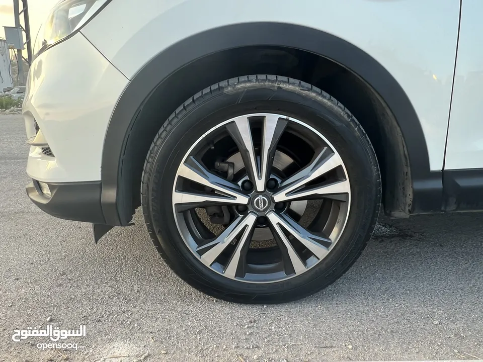 نيسان قشقاي فل اضافات 2018  بانوراما للبيع او البدل