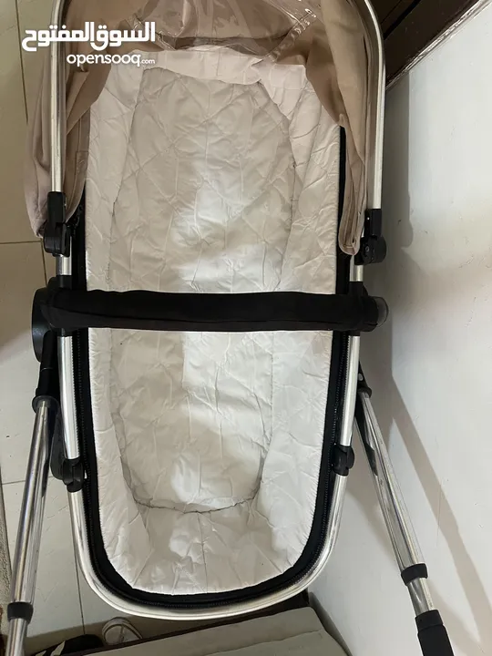 عرباية اطفال Mother care بحالة جيدة جدا