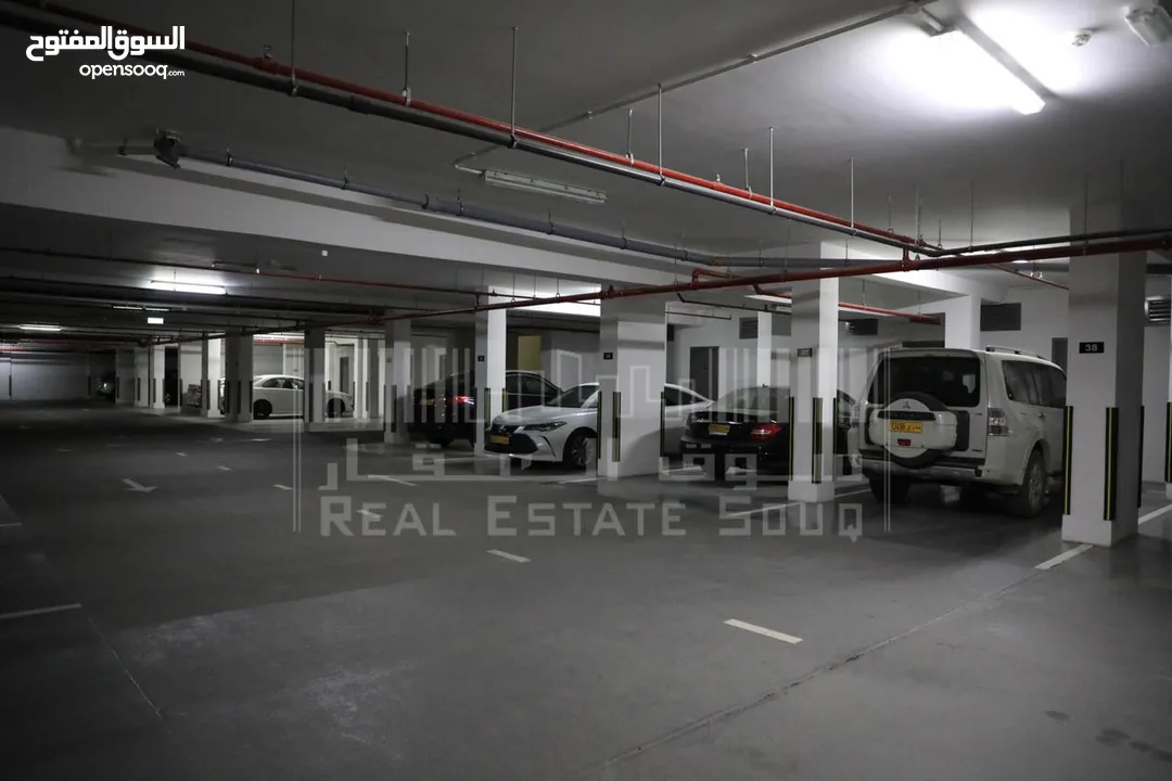 Luxury 1 BHK Flat in Oxygen Building with parking and privet Store