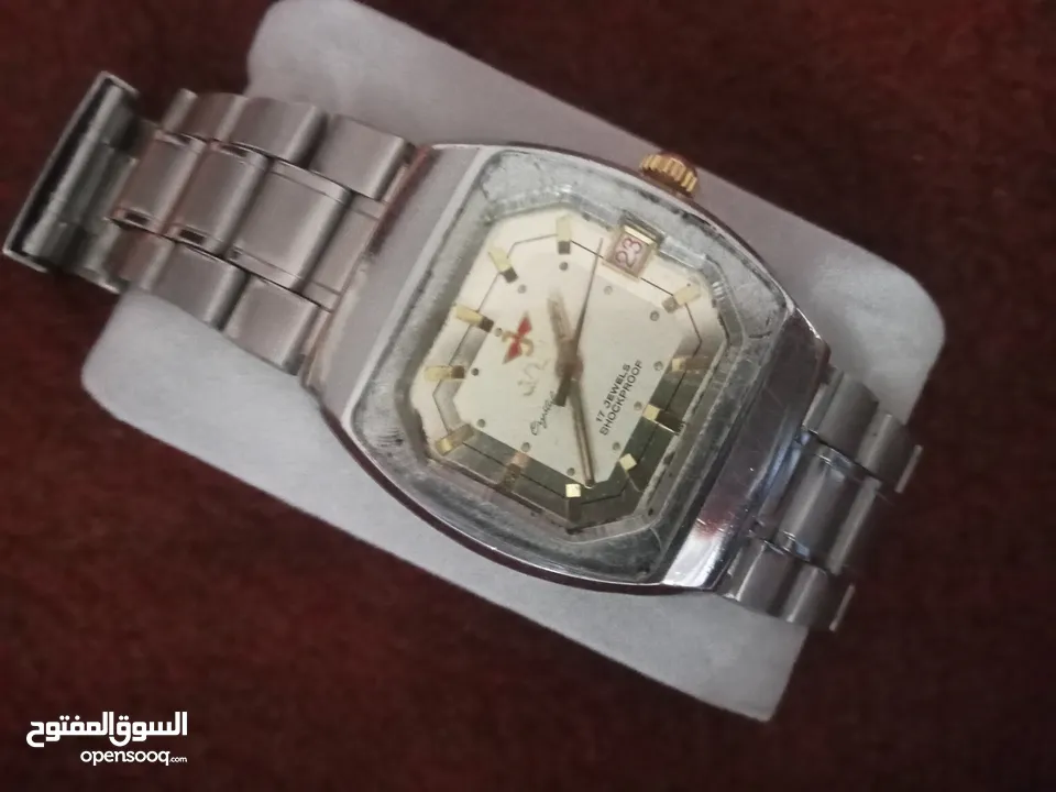 ساعات شغالين  casio.. jovial.. Monti blanc..classico..