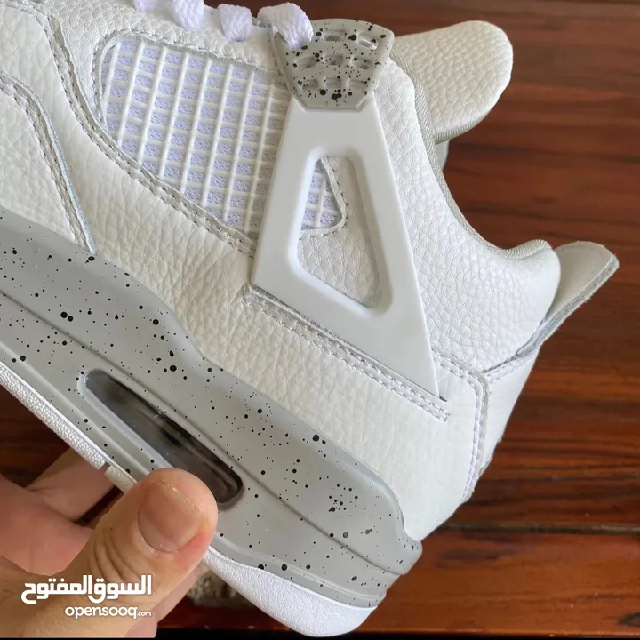 شوز إير جوردن 4 ريترو وايت أوريو shoes Air Jordan 4 Retro "White Oreo" sneakers  حذاء بوط سنيكرز