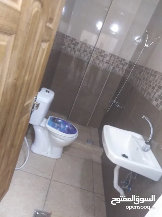 بيت مستقل للبيع