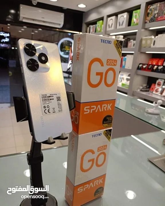 مستعمل ايام  Spark GO 2024  رام 8 جيجا 128 شغال كفاله الشركة متوفر توصيل