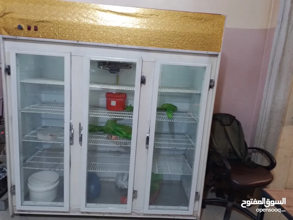 معدات محل حلويات