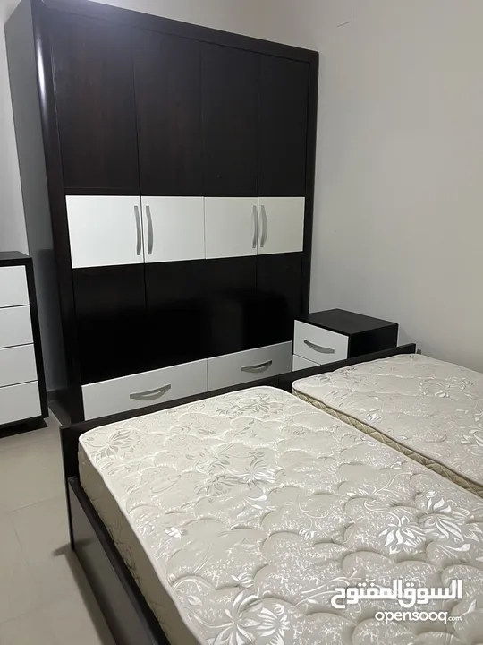 ثلاث غرف نوم مفروشة للايجار