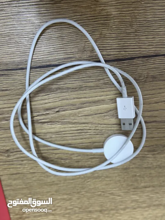 APPLE WATCH SERIES 6 LIMITED EDITION comes with original charger for 85 JOD only!