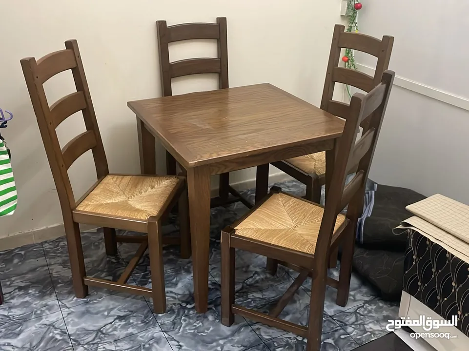 Dinning table 4 chairs with free samsung tablet gift and others items