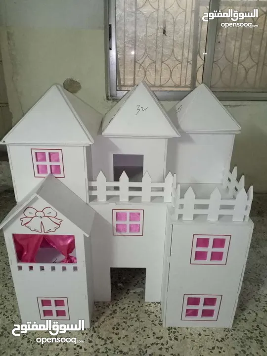 بيت باربي حجم كبير تركيب مستعمل للبيع