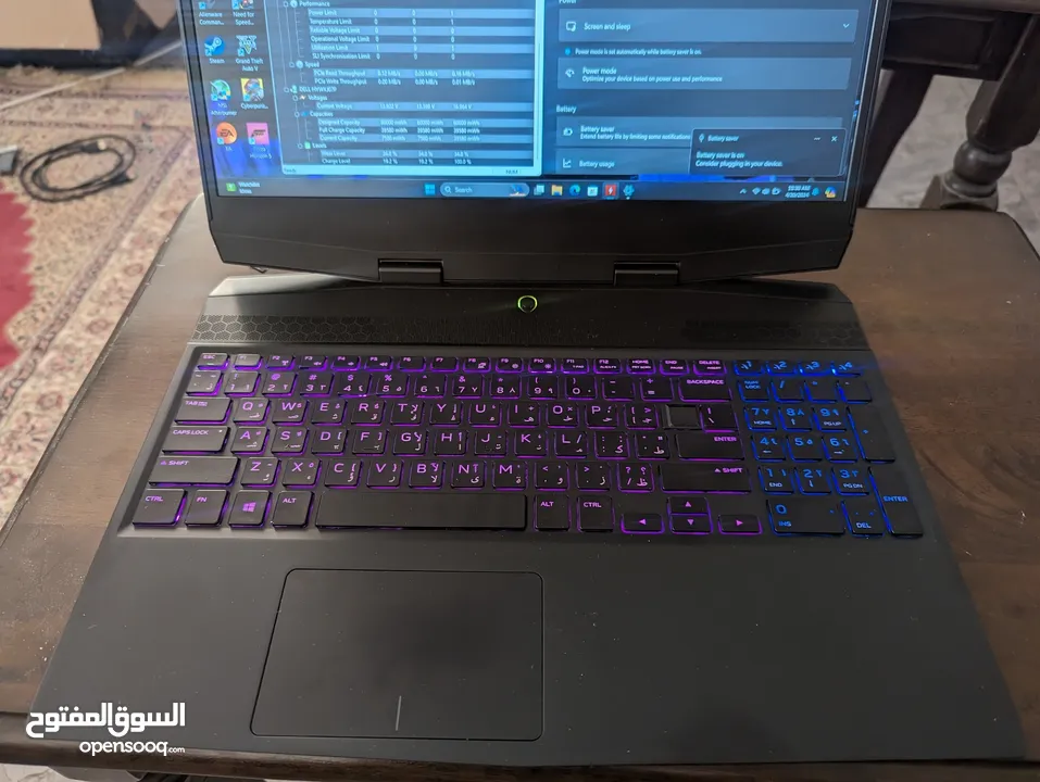 Alienware m15