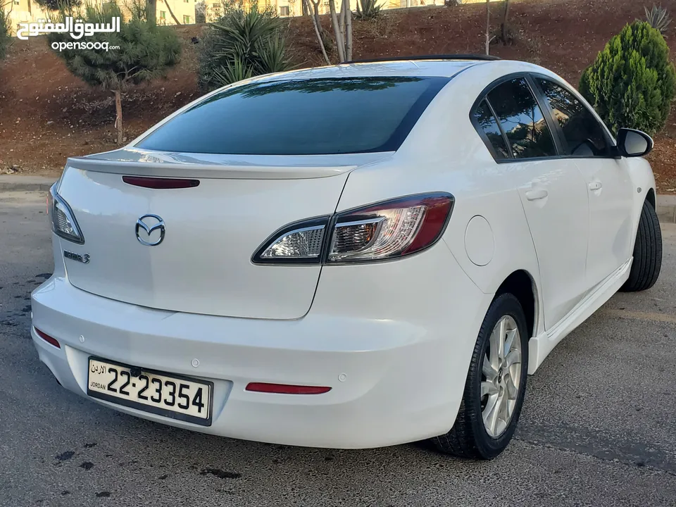 مازدا 3 زوووم موديل 2013 فل كامل مع الفتحه بأعلى صنف ومواصفات من فئتها  MAZDA 3 ZOOM MODEL 2013