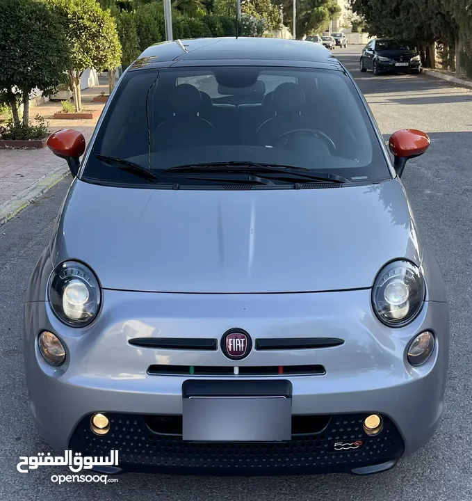 فيات 500 كهربائيه بالكامل موديل 2015 عداد 82000 الف كيلو فحص كامل بحالة ممتازه جدا