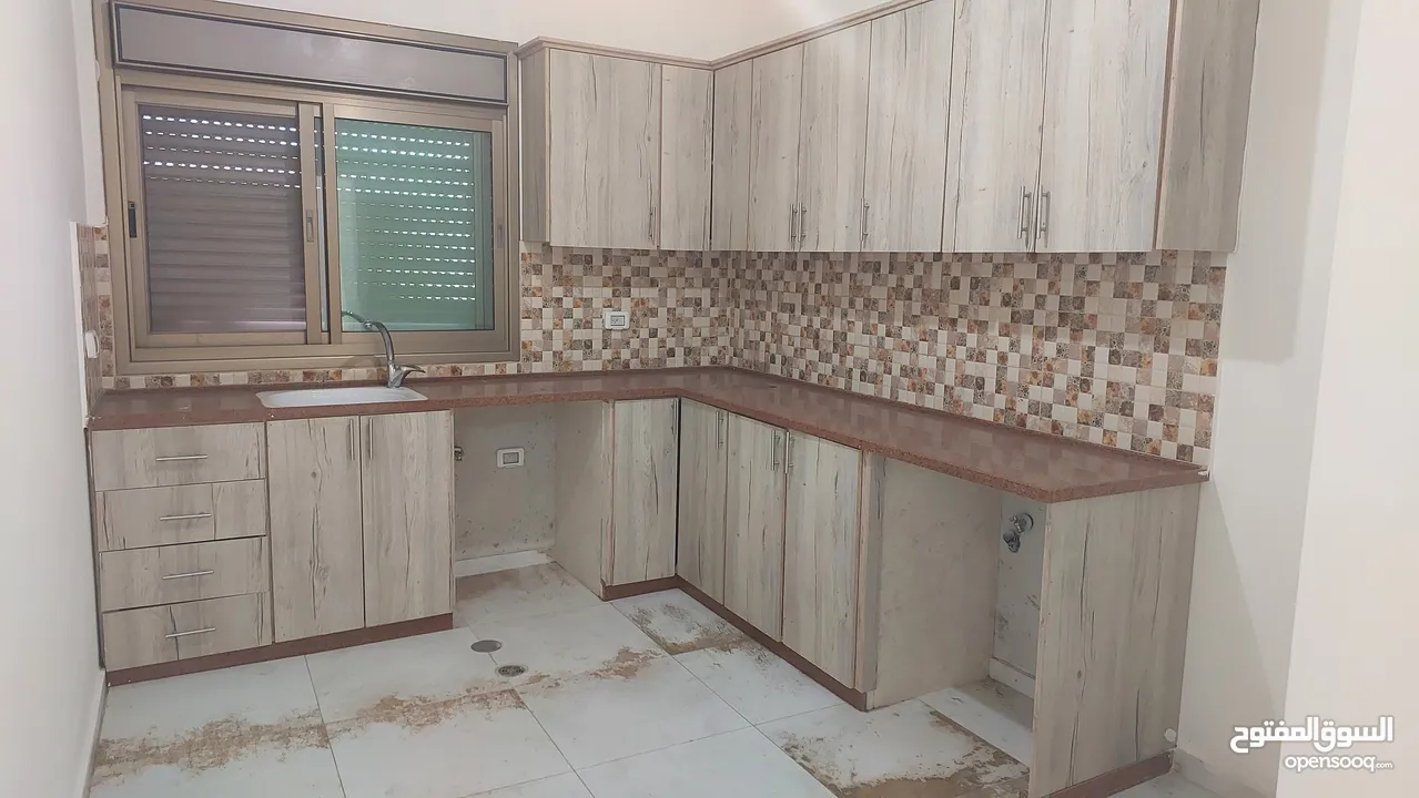 شقة للإيجار طابق 3 دوار بير المحجر