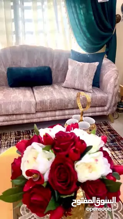 ‏طقم كنب صالة الضيوف جديد بحالة ممتازة