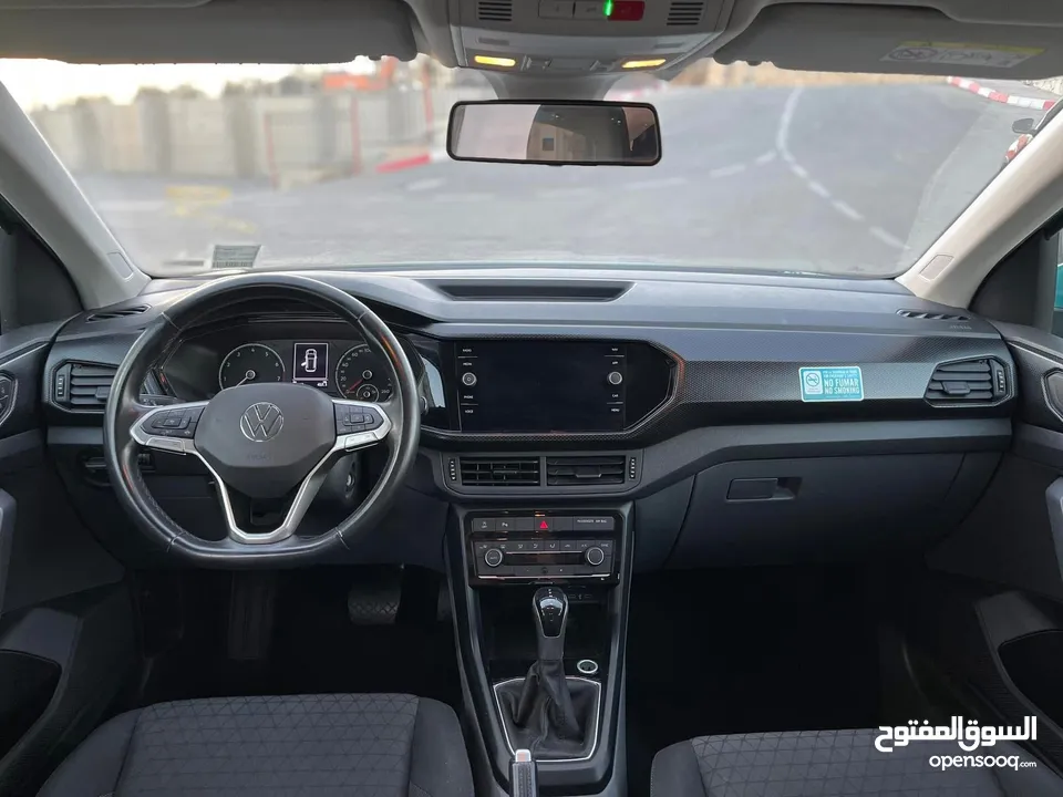 تي كروس 2022 وسكودا اوكتافيا 2021