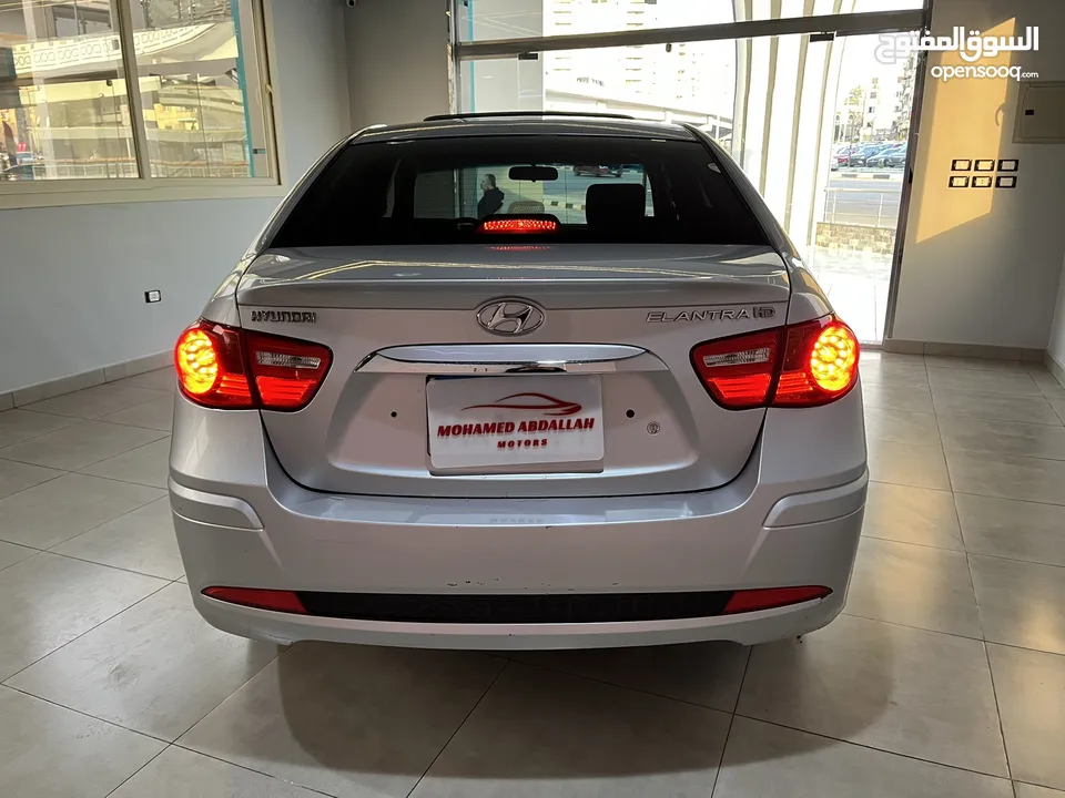 HYUNDAI ELANTRA HD 2023