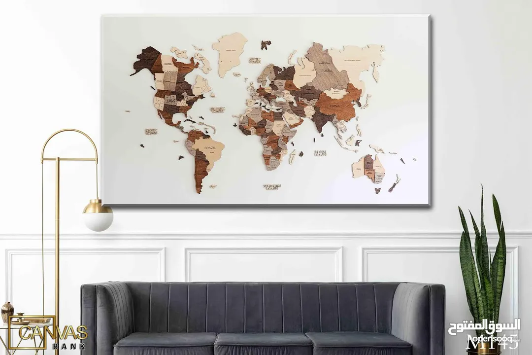 خريطة العالم بعده أحجام خشبي او اكرليك و ساعات نسر معدن بعده نماذج