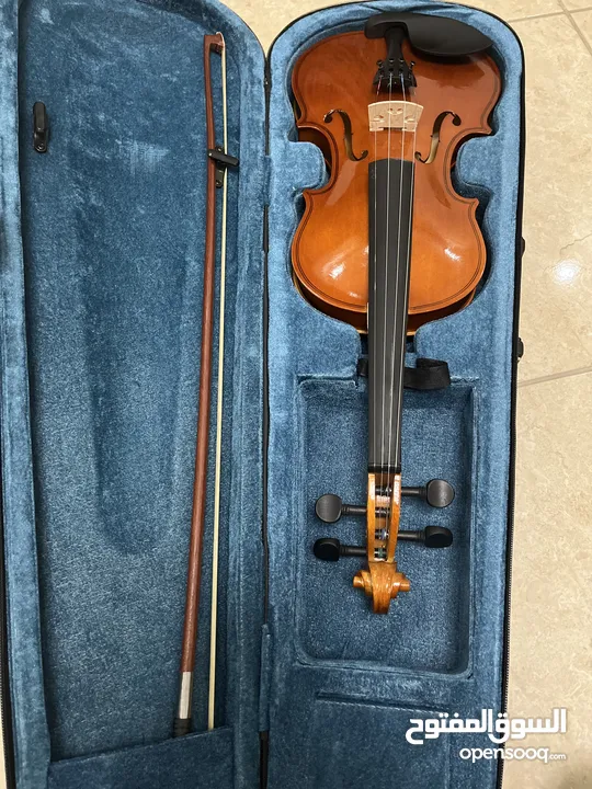 الة الكمان  violin