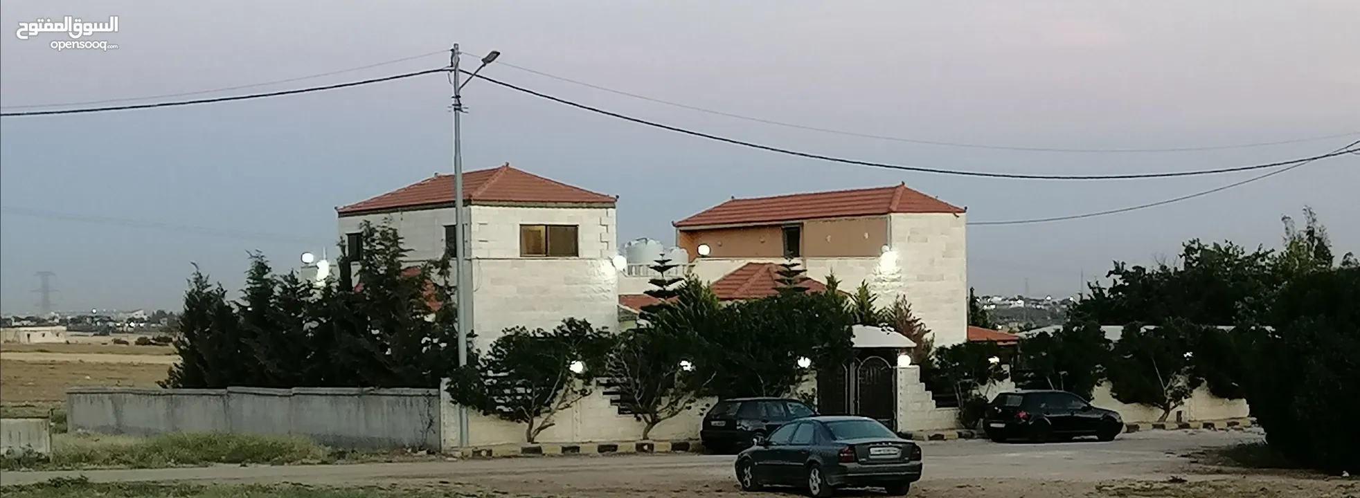 للبيع او الايجار