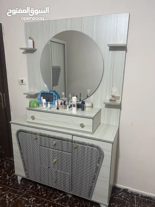 غرفه نوم للبيع
