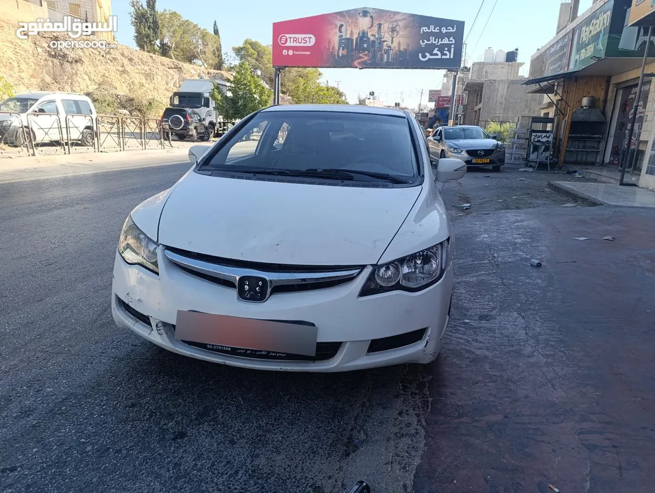 هوندا سيفيك للبيع كاش فقط يوجد بسيطه بالسياره البودي والميكانيكية  السياره صلاه النبي ع الشارع