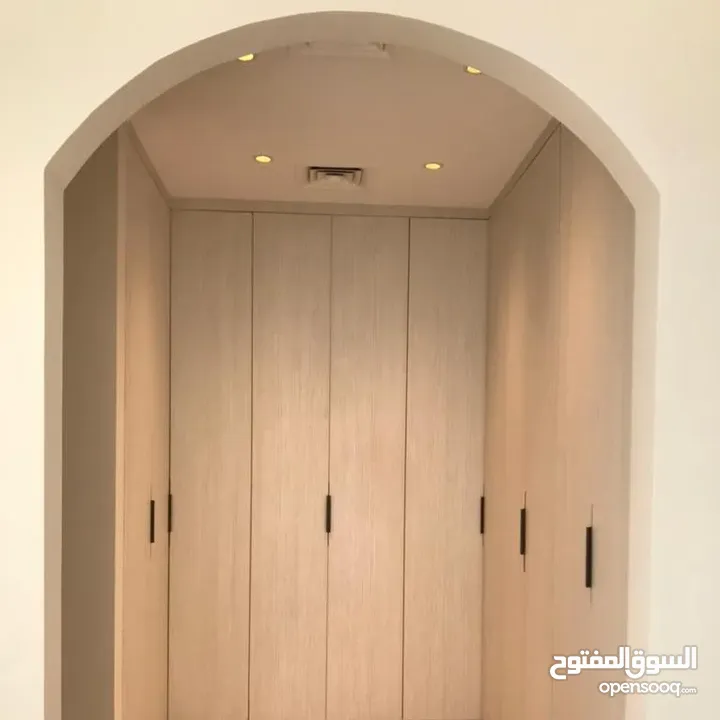 المتفوقون للمقاولات و صيانة المباني ... خدمات البناء والتشييد ، العزل الحراري ..