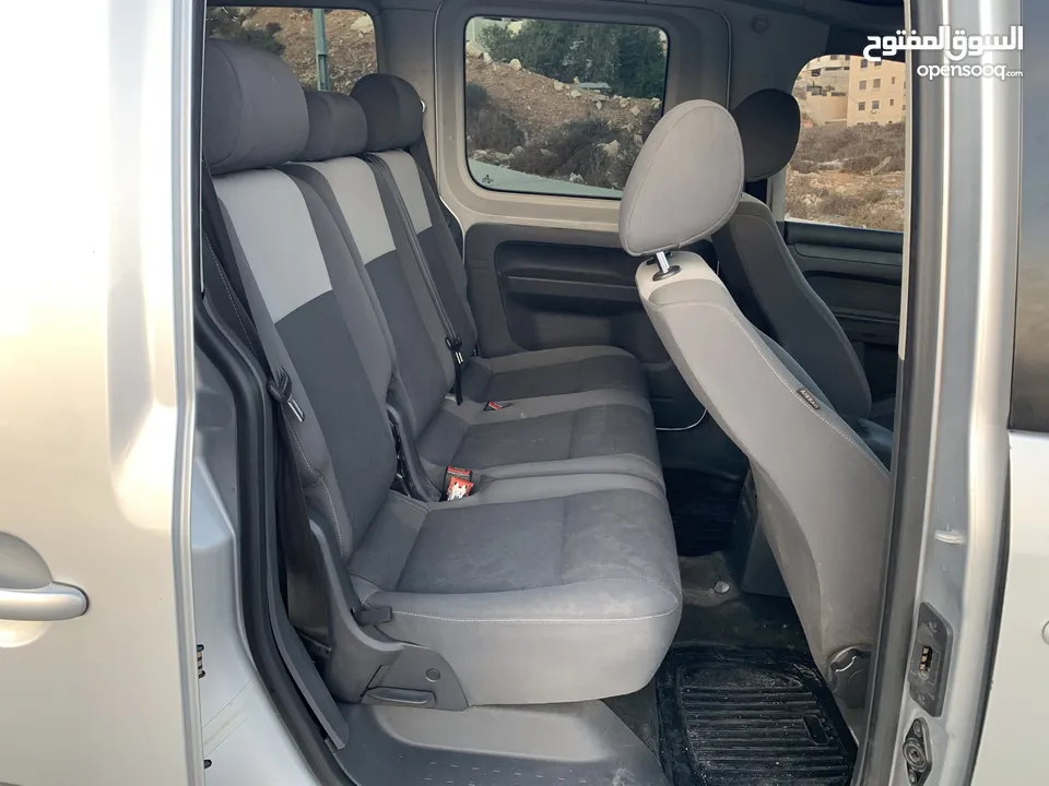 Caddy شصي قصير 1600 ديزل جير عادي ب الورقه اغلبها دهان شركة