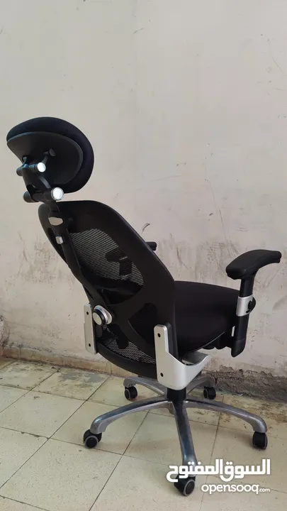 كرسي مكتبي اصلي جودة عالية طبي للجلسات الطويلة حركات متنوعة