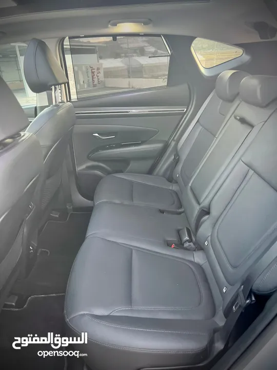هونداي توسان/2022 Plug In فل الفل فتحة سقف بانوراما  4x4 ///271Hp   ( Haybrid) 1600cc