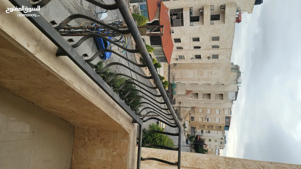 شقة مفروشة للايجار الجبيهة قرب اشارة المنهل