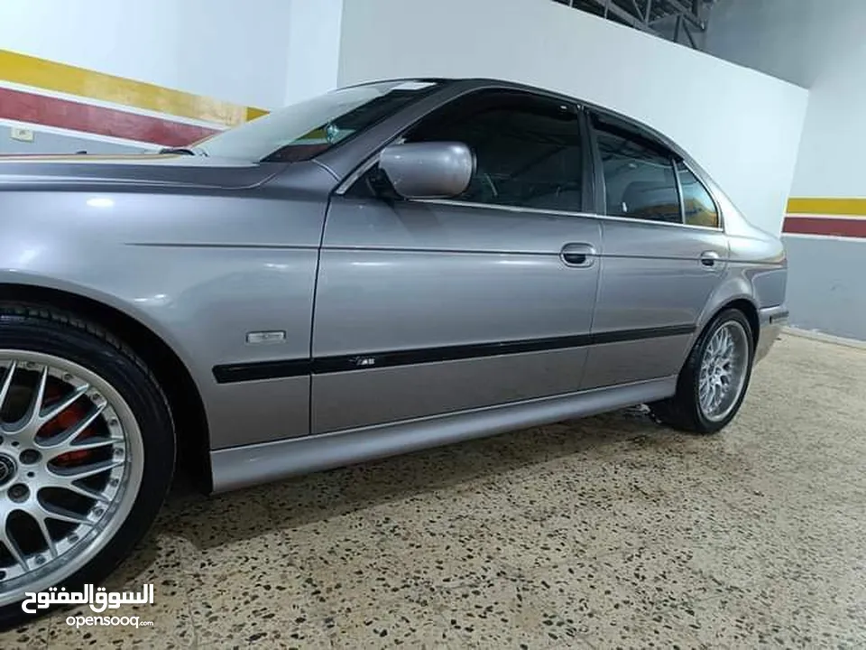 BMW 525 سيارة بسم الله مشاءالله