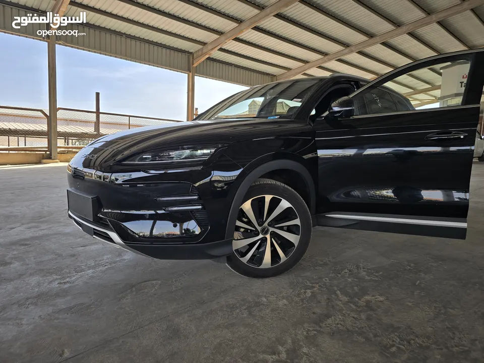 Tesla model 3 2023 ممشى قليل  فحص كامل أوتوسكور ق  B+(86)الوان مختلفه وداخلي ابيض او اسود واسعارر