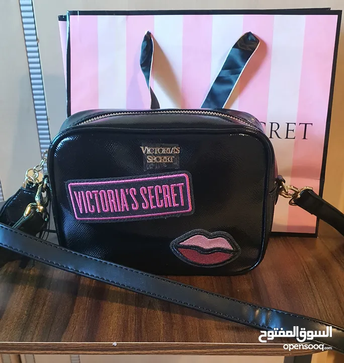 فيكتوريا سيكريت شنطة كتف وخصر Victoria's Secret Crossbody Bag-Belt Bag